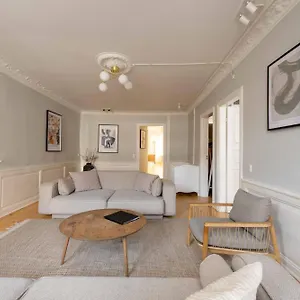 Big 4 Bedroom With Bathtub By Cph Hall Square Appartamento